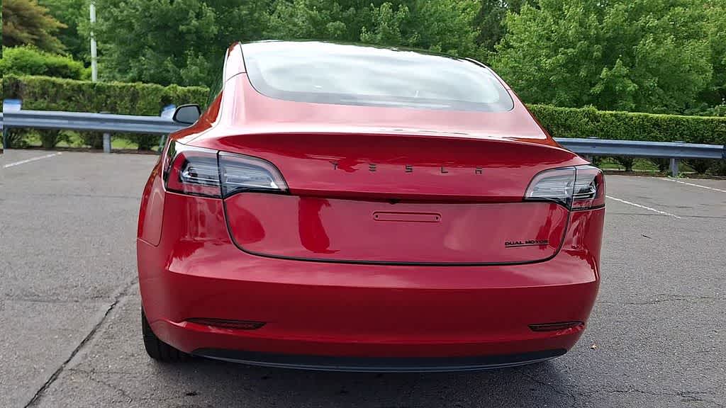 Thumbnail: 2023 Tesla Model 3 - 7