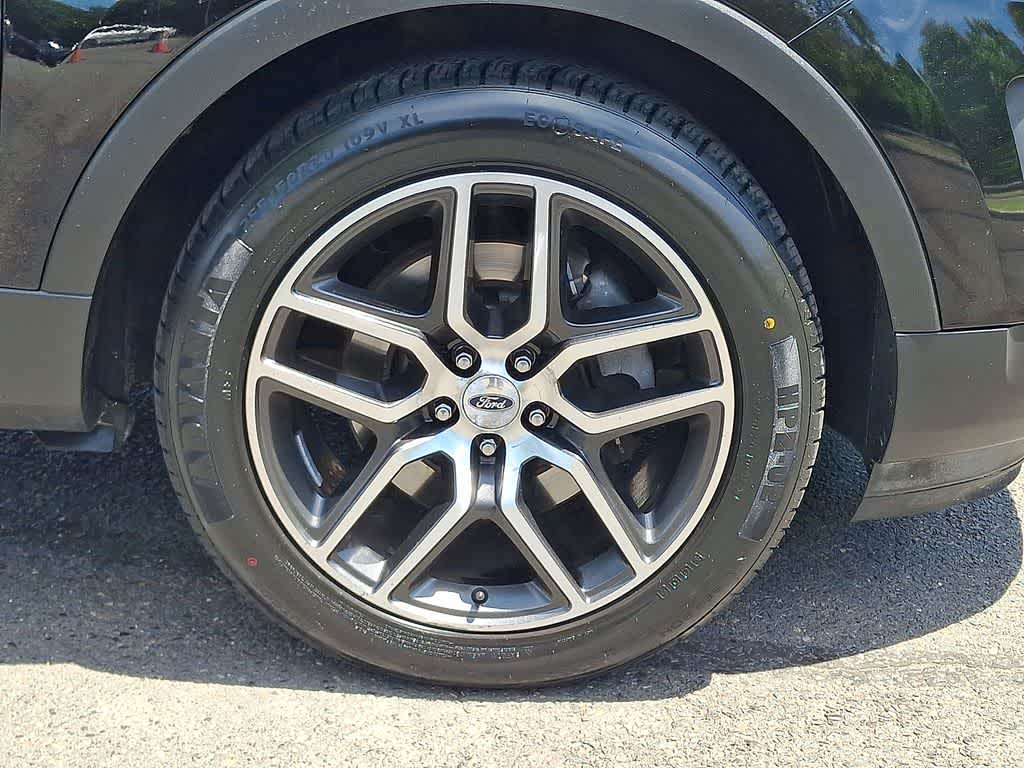 Thumbnail: 2016 Ford Explorer - 19