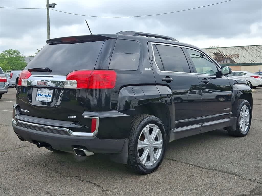 Thumbnail: 2017 GMC Terrain - 24