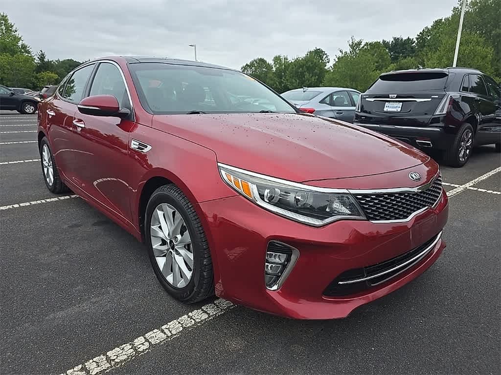 Thumbnail: 2018 Kia Optima - 3