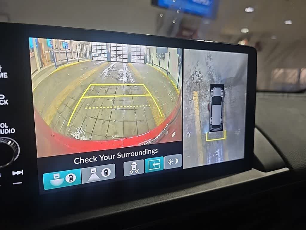 Thumbnail: 2024 Honda Pilot - 20