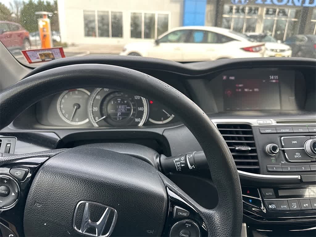 Thumbnail: 2017 Honda Accord - 10