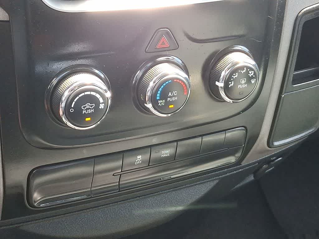 Thumbnail: 2017 RAM 1500 - 21