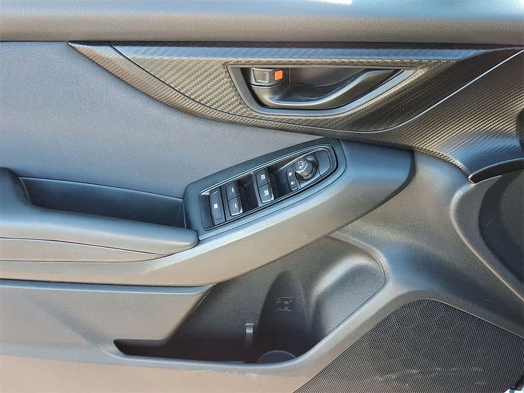 Thumbnail: 2018 Subaru Crosstrek - 10