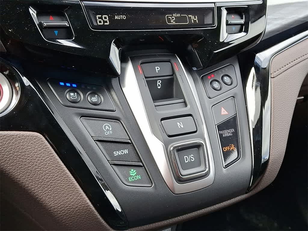 Thumbnail: 2025 Honda Odyssey - 11
