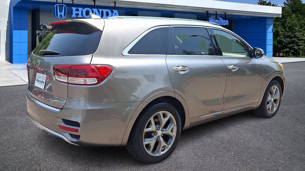 Thumbnail: 2016 Kia Sorento - 8