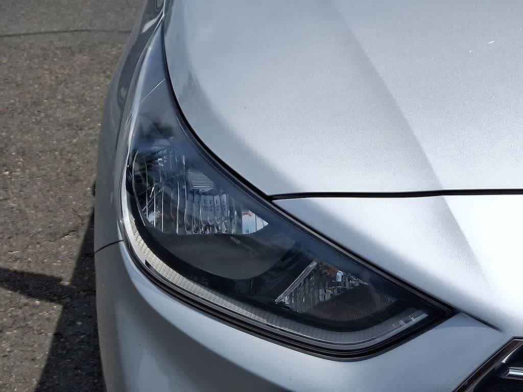 Thumbnail: 2019 Hyundai Accent - 27