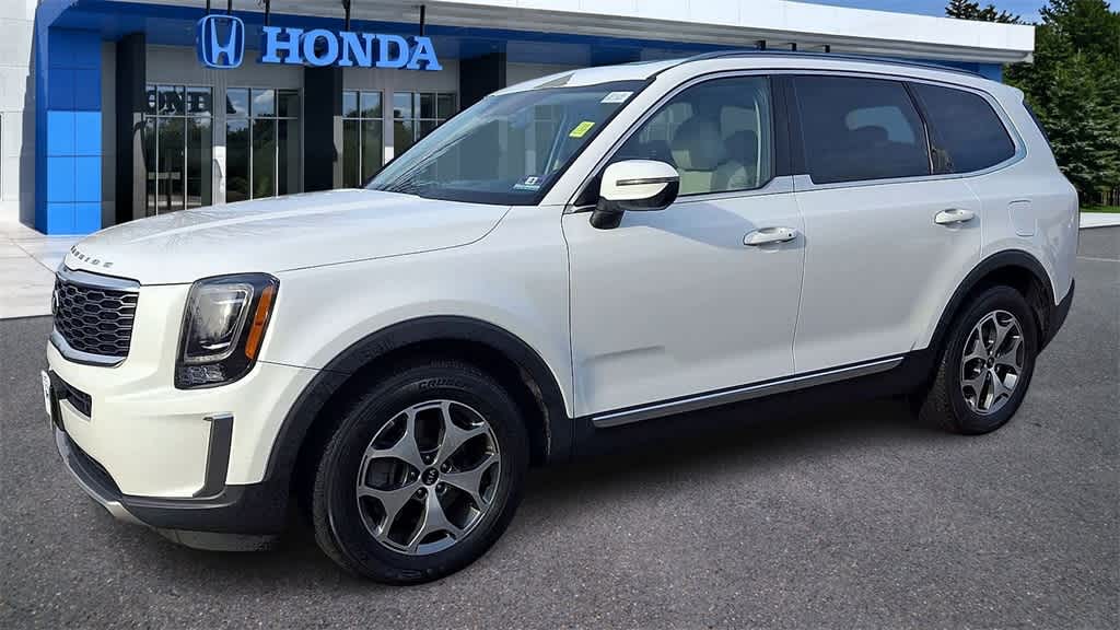 Thumbnail: 2020 Kia Telluride - 4