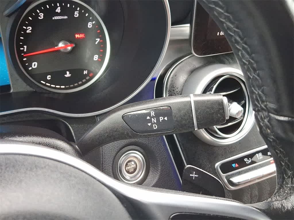 Thumbnail: 2022 Mercedes-Benz GLC - 12