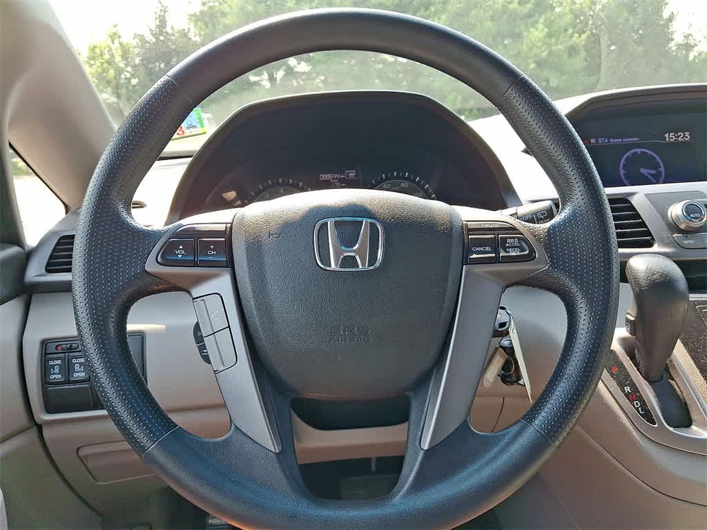 Thumbnail: 2012 Honda Odyssey - 16