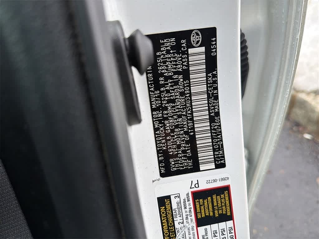 Thumbnail: 2017 Toyota Camry - 8