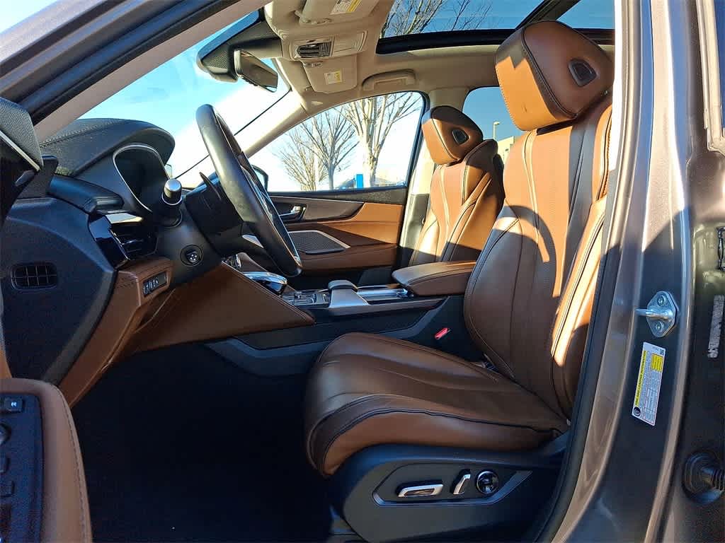 Thumbnail: 2023 Acura MDX - 11