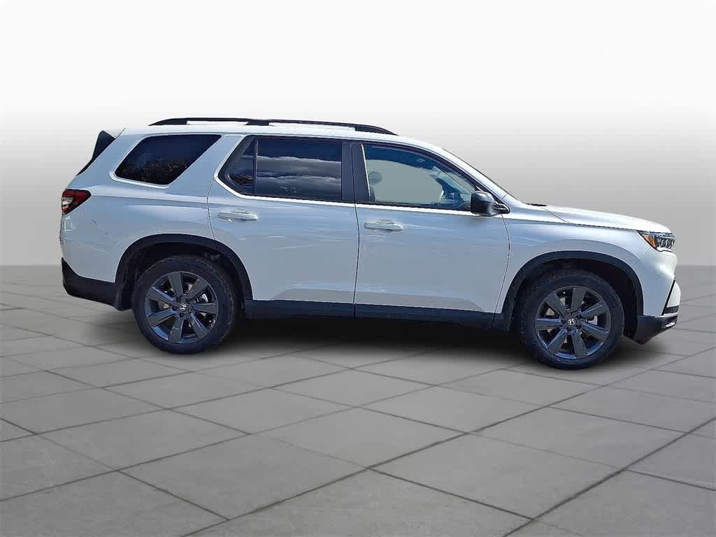 Thumbnail: 2025 Honda Pilot - 4