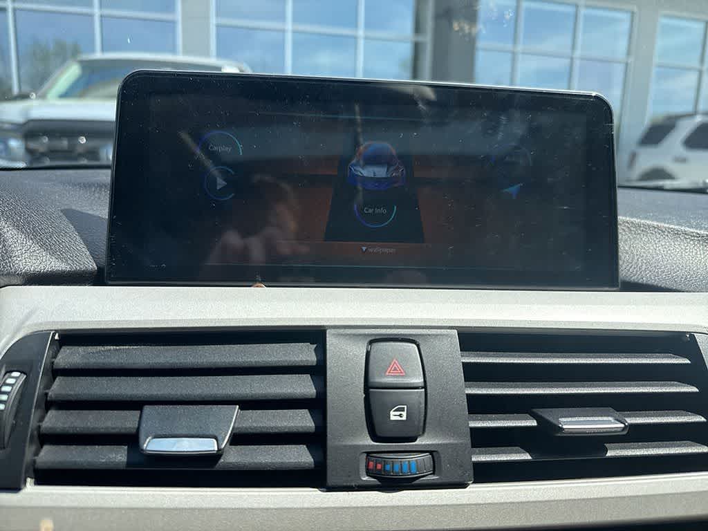 Thumbnail: 2016 BMW 3 Series - 17