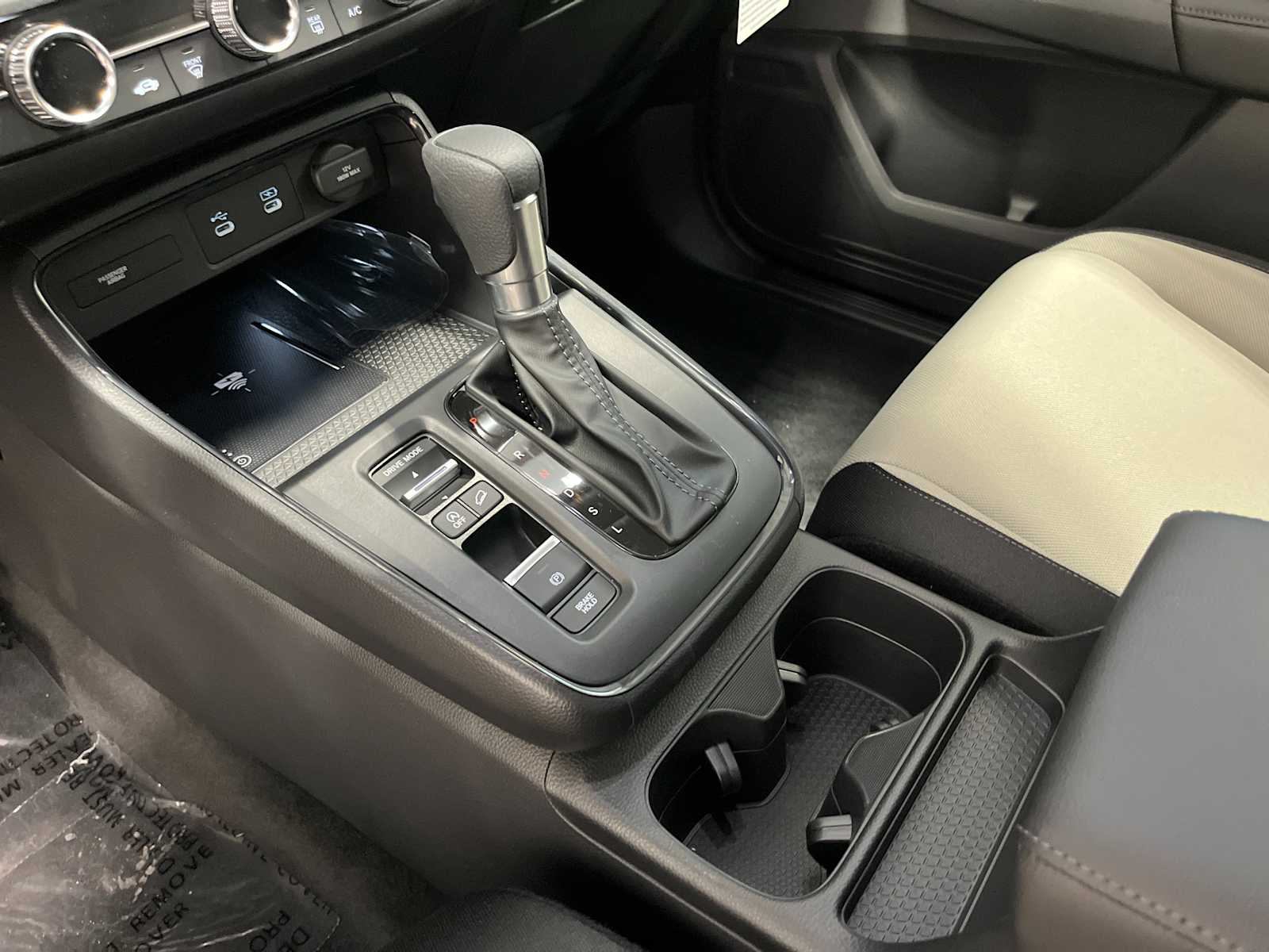 Thumbnail: 2026 Honda CR-V - 14