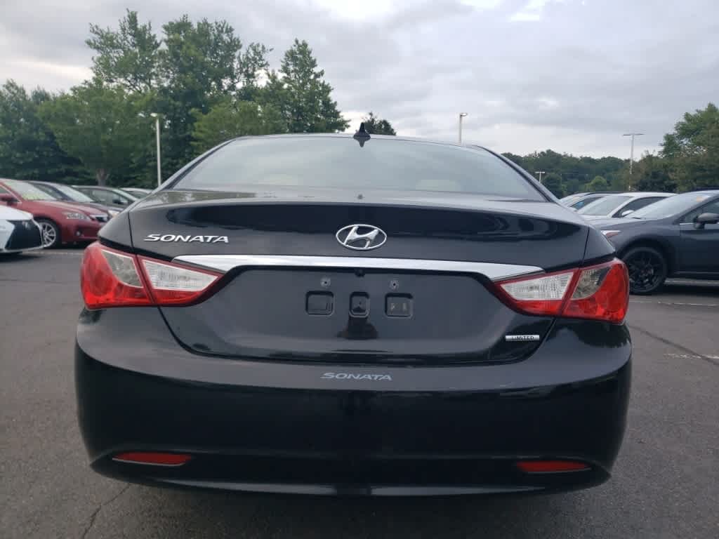 Thumbnail: 2013 Hyundai Sonata - 6
