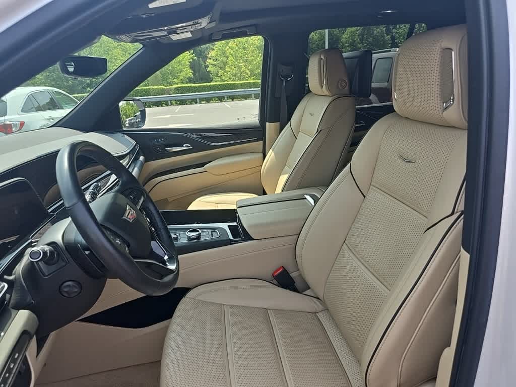 2021 Cadillac Escalade Premium Luxury 15
