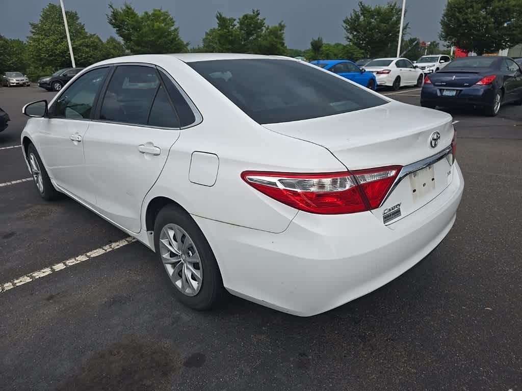Thumbnail: 2015 Toyota Camry - 6