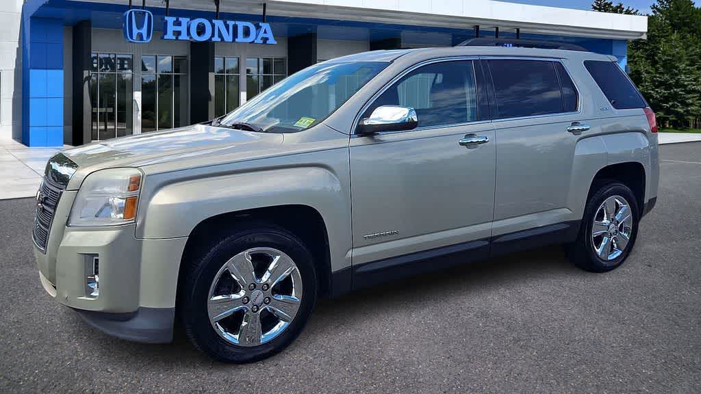 Thumbnail: 2015 GMC Terrain - 4