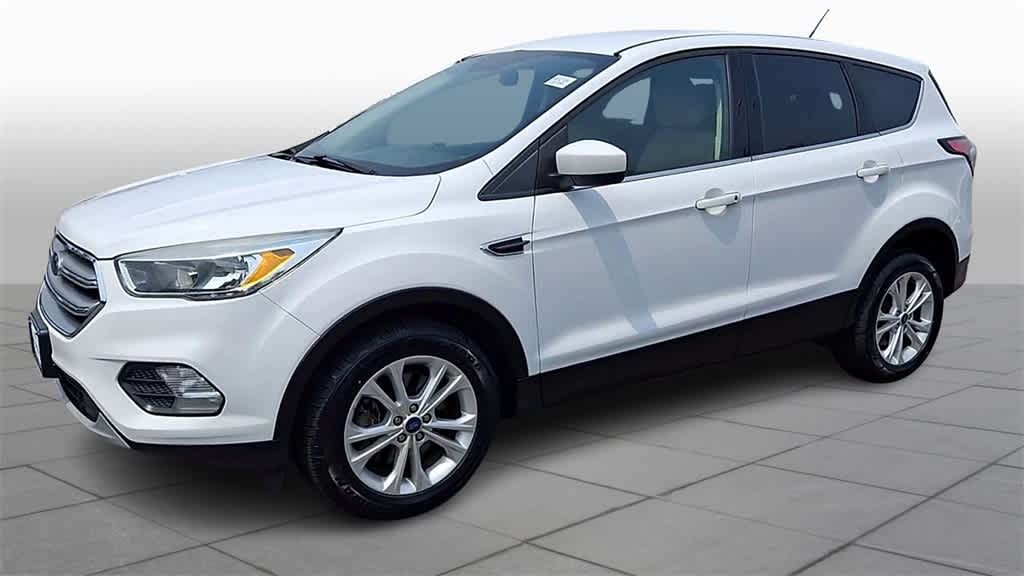 Thumbnail: 2017 Ford Escape - 4