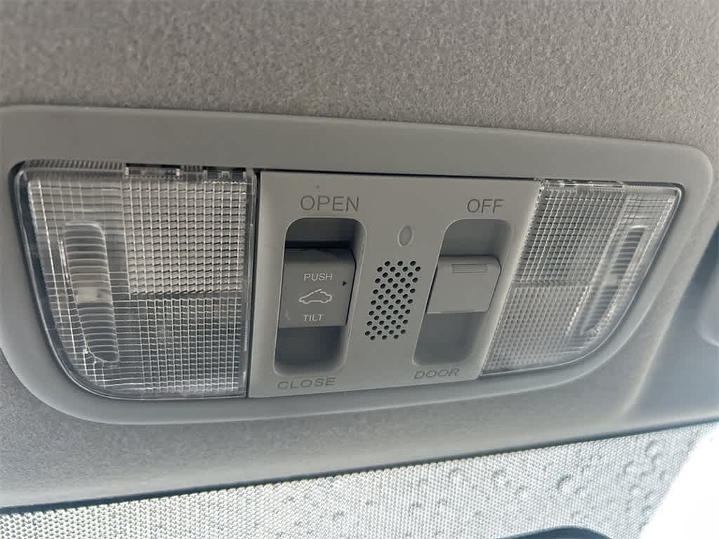 Thumbnail: 2012 Honda Civic - 21