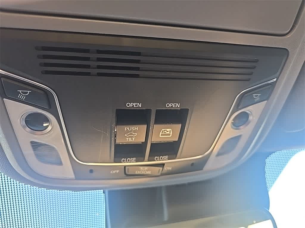 Thumbnail: 2022 Honda Ridgeline - 21