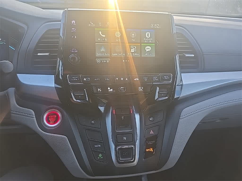 Thumbnail: 2018 Honda Odyssey - 19