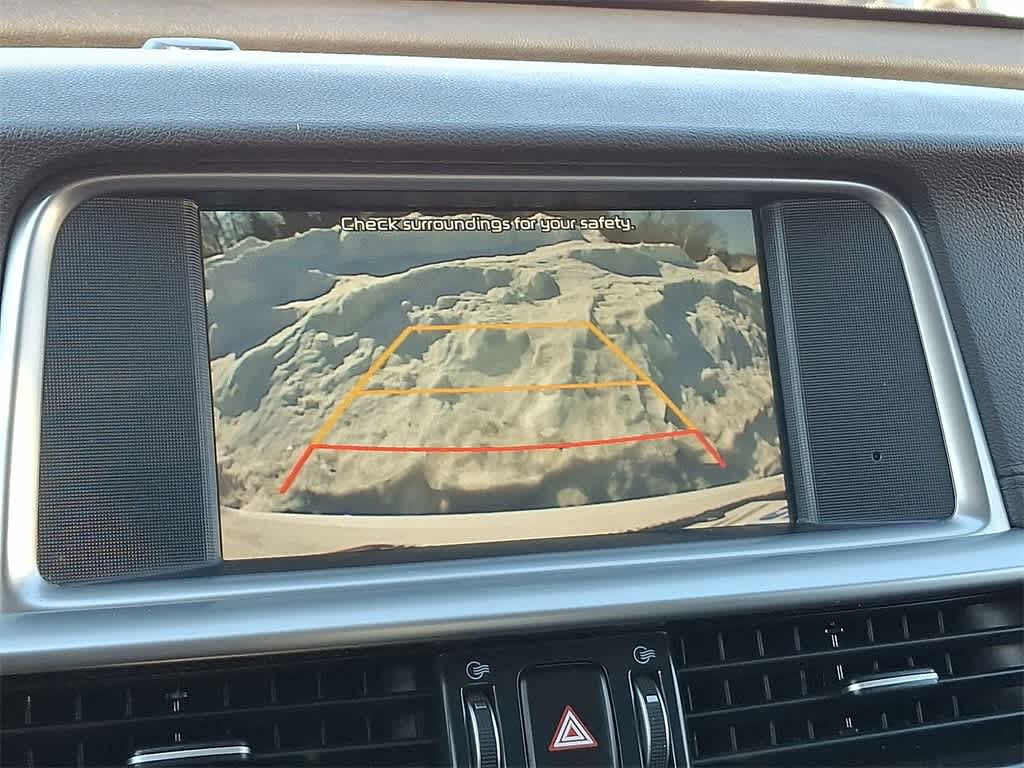 Thumbnail: 2020 Kia Optima - 15