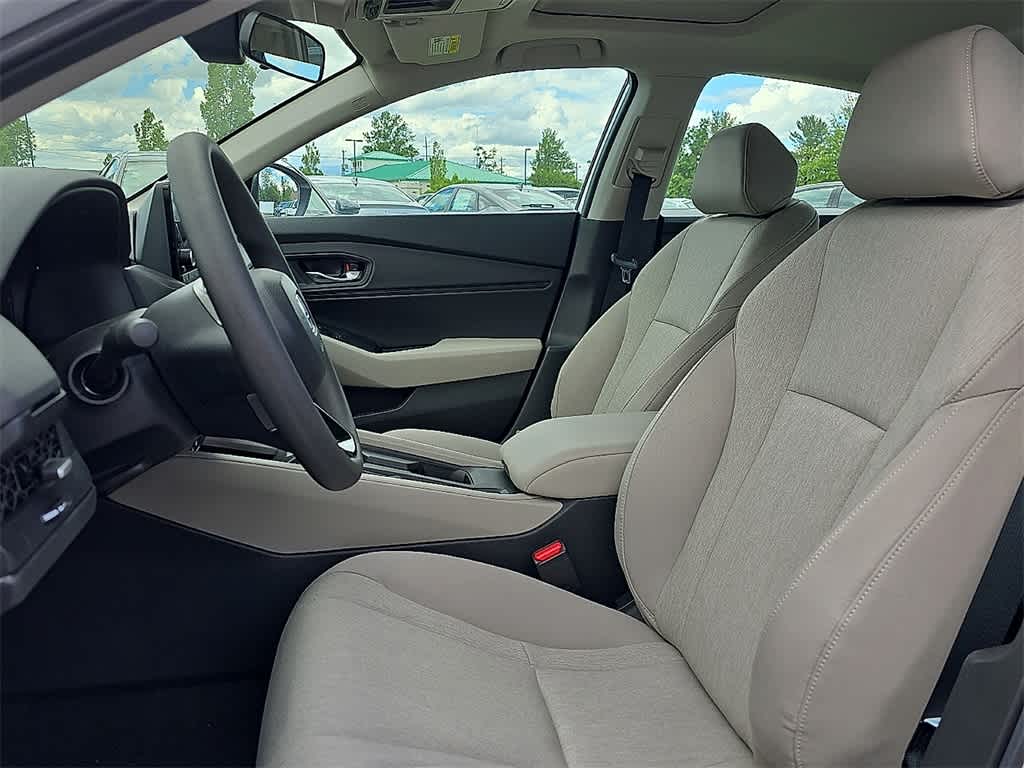 Thumbnail: 2025 Honda Accord - 13
