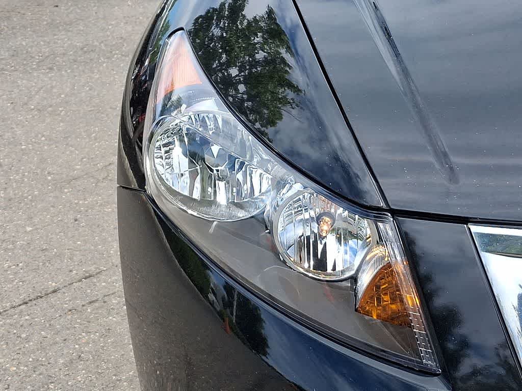 Thumbnail: 2010 Honda Accord - 27