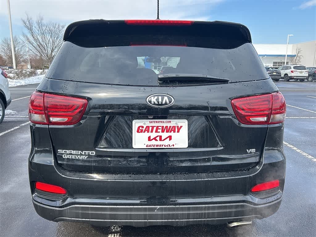 Thumbnail: 2019 Kia Sorento - 5