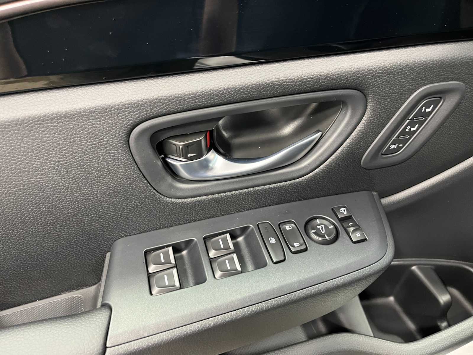 Thumbnail: 2026 Honda Pilot - 10