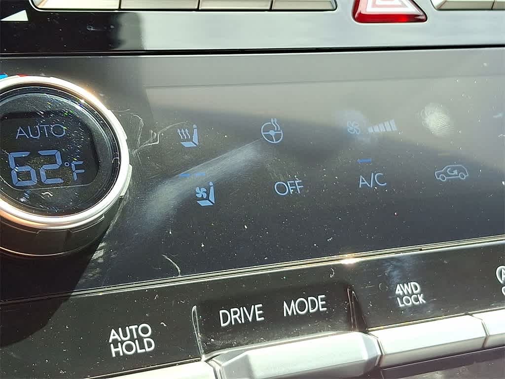 Thumbnail: 2024 Hyundai Santa Fe - 18