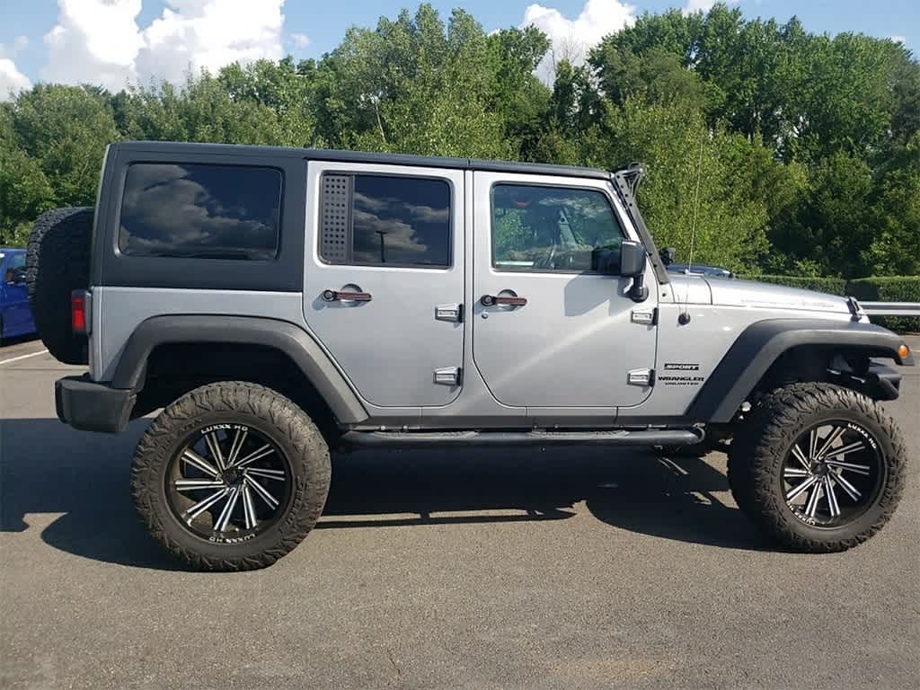 Thumbnail: 2016 Jeep Wrangler - 4
