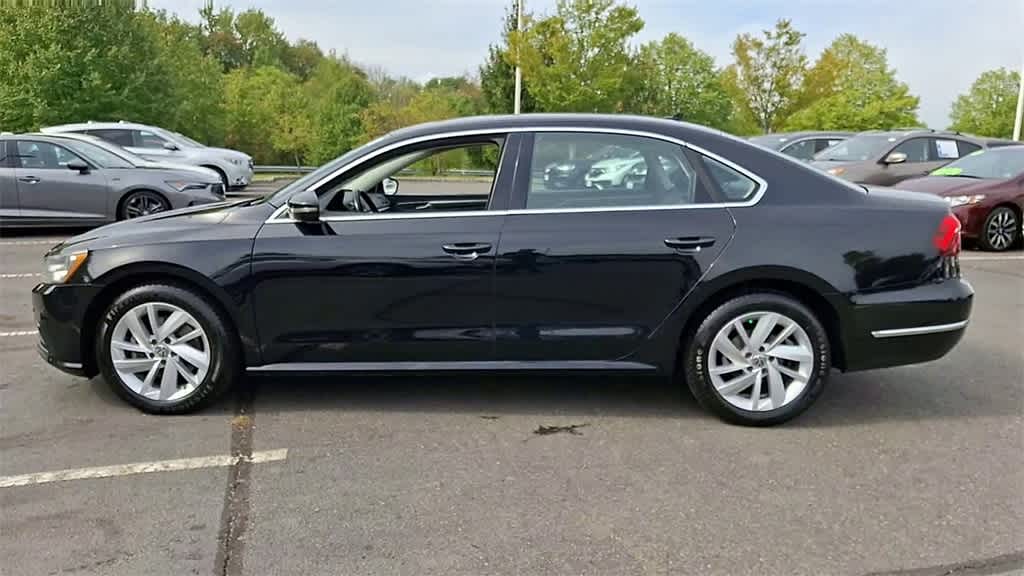 Thumbnail: 2018 Volkswagen Passat - 5