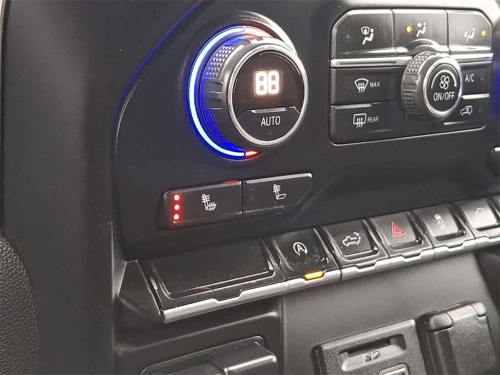 Thumbnail: 2020 Chevrolet Silverado 1500 - 11