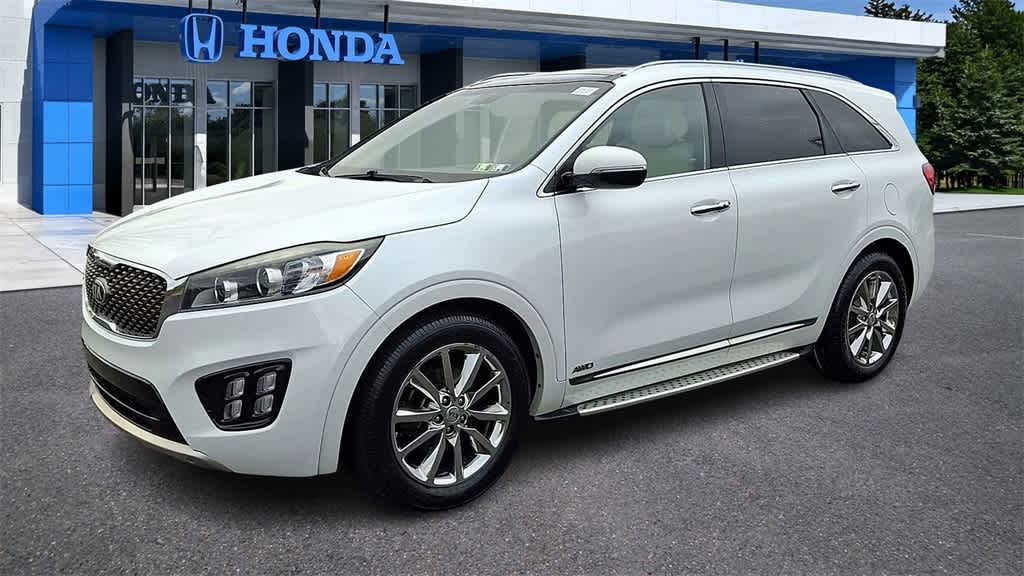 Thumbnail: 2016 Kia Sorento - 4