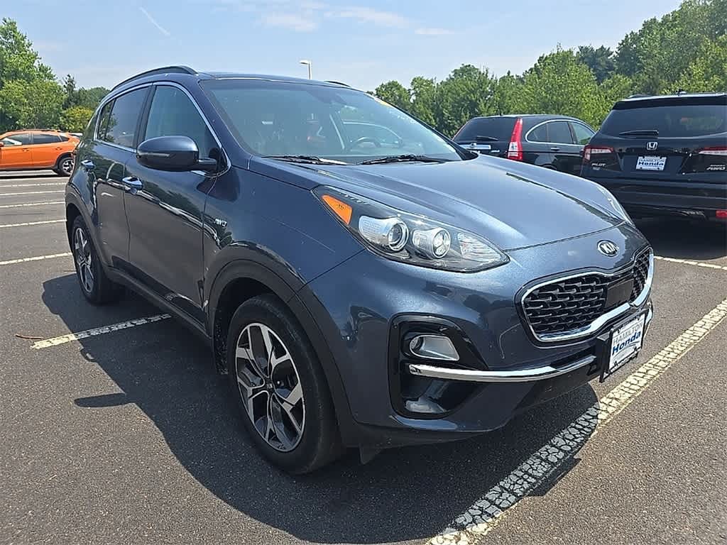 Thumbnail: 2021 Kia Sportage - 3