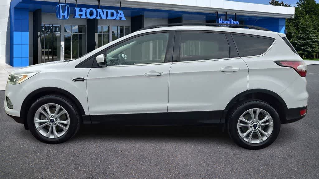 Thumbnail: 2017 Ford Escape - 5