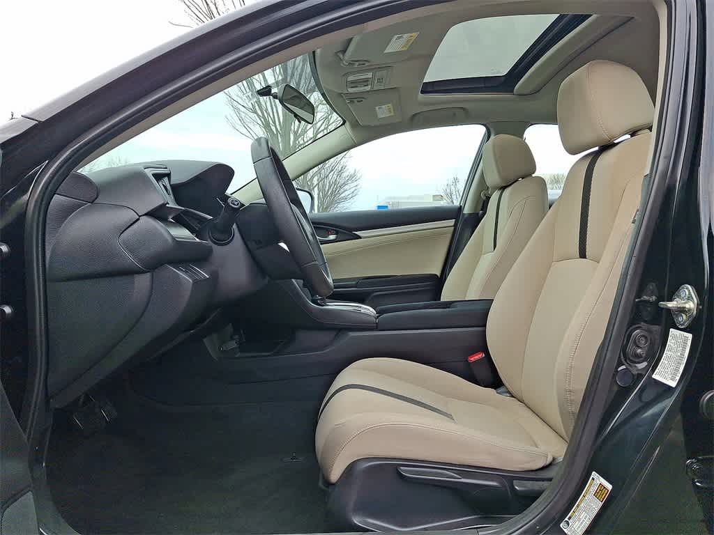 Thumbnail: 2016 Honda Civic - 3