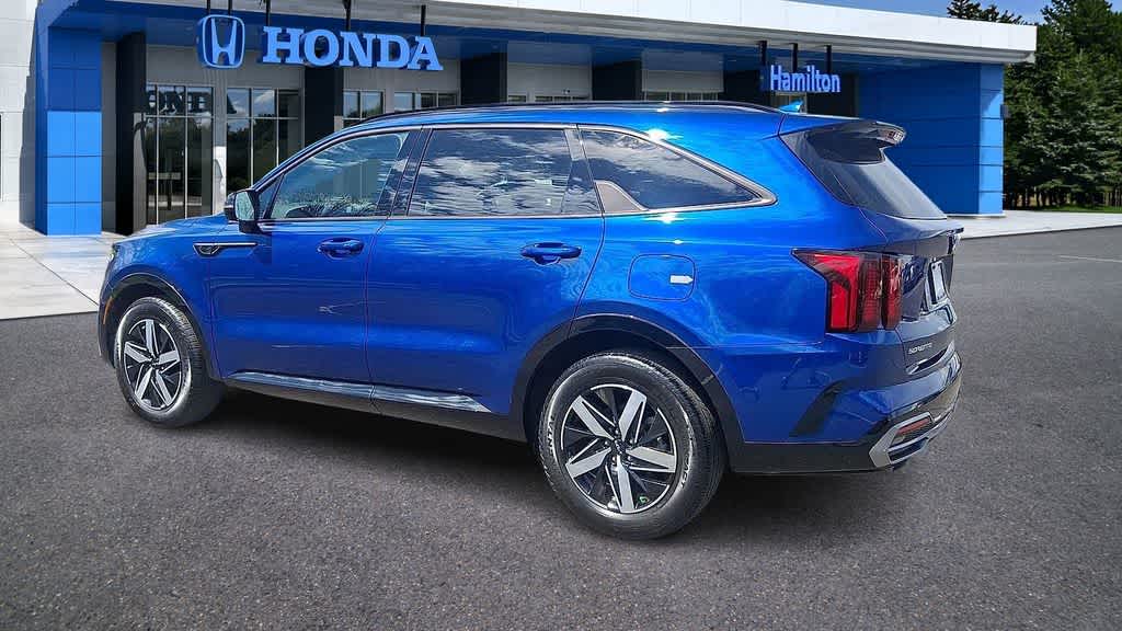 Thumbnail: 2023 Kia Sorento - 6
