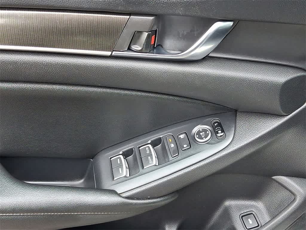 Thumbnail: 2019 Honda Accord - 10