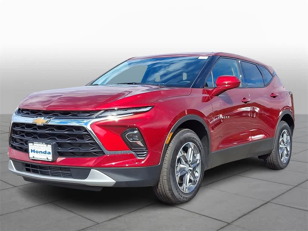 Thumbnail: 2025 Chevrolet Blazer - 1
