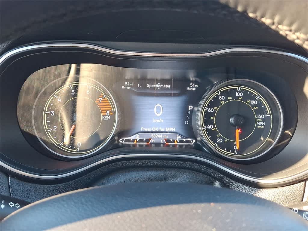 Thumbnail: 2019 Jeep Cherokee - 13