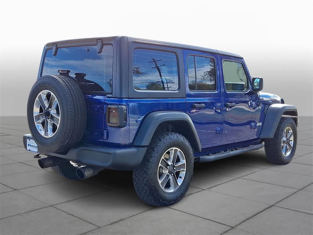 Thumbnail: 2018 Jeep Wrangler - 21