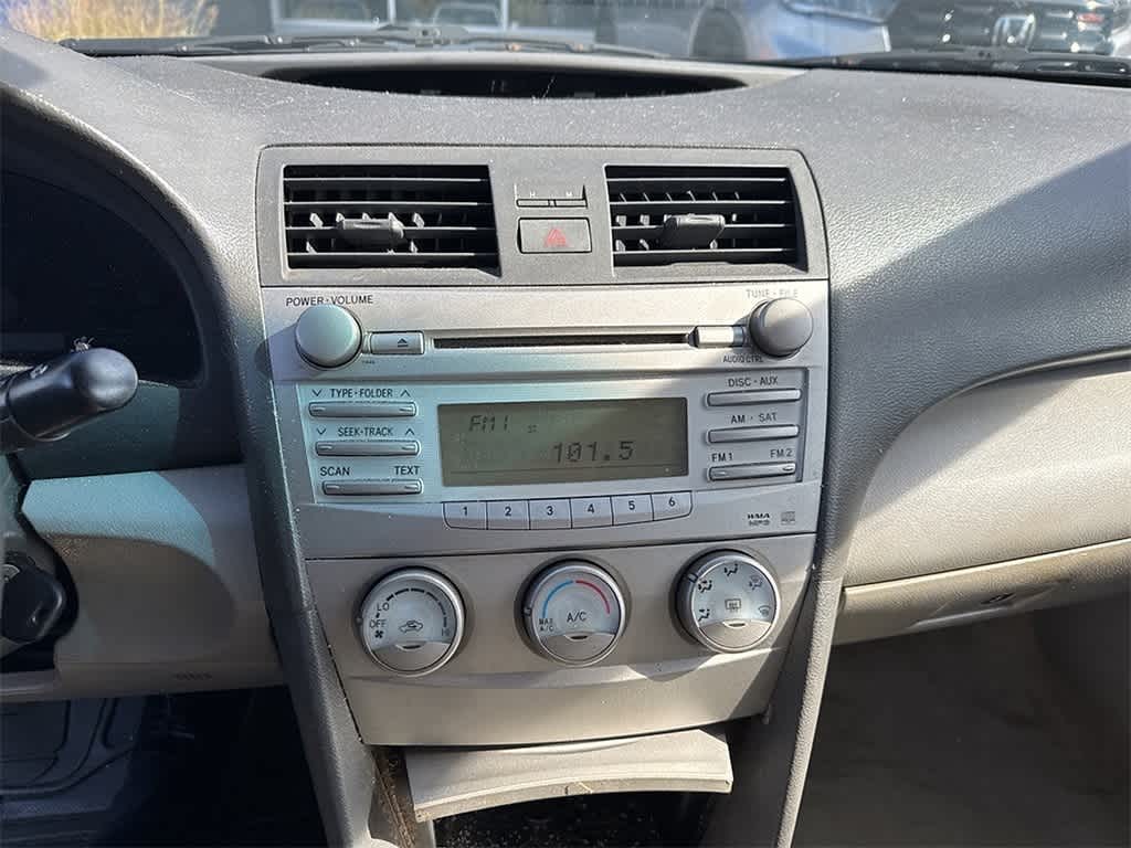 Thumbnail: 2010 Toyota Camry - 12