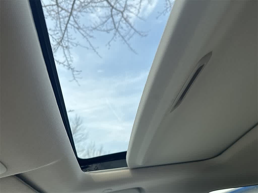 Thumbnail: 2023 Honda CR-V - 15