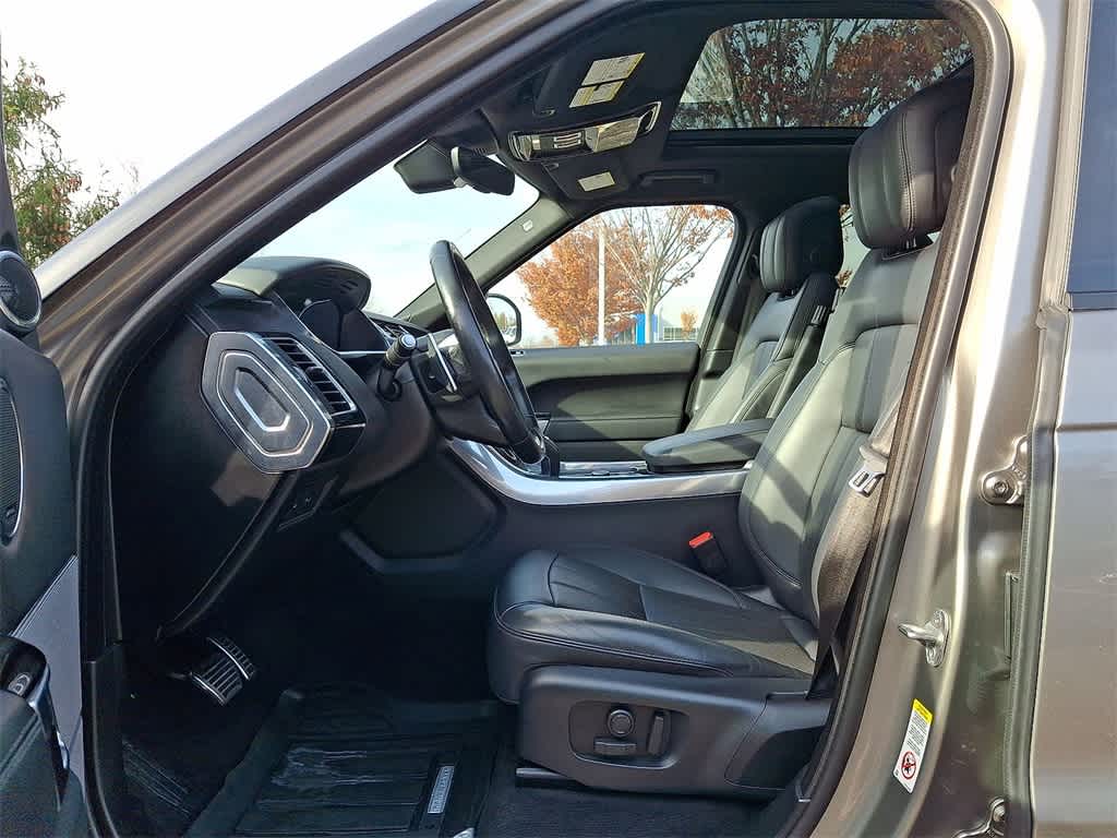 Thumbnail: 2022 Land Rover Range Rover Sport - 11