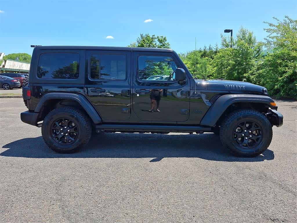 2021 Jeep Wrangler Unlimited Willys 25