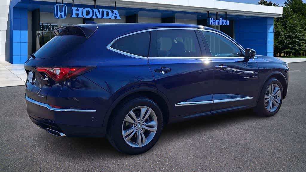 Thumbnail: 2023 Acura MDX - 8